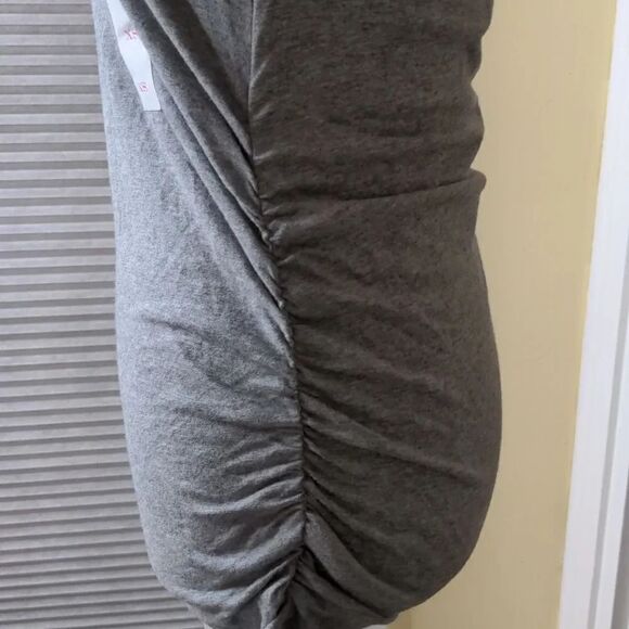 Isabel Maternity XS Gray V Neck Short Sleeve T Shirt with Ruched Sides, NEW - Picture 5 of 8